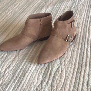 Women’s boots